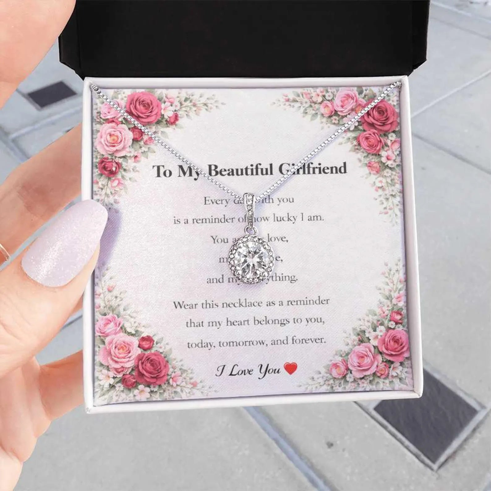 Collier Celestial Sunrise : pendentif en zircone cubique, acier inoxydable